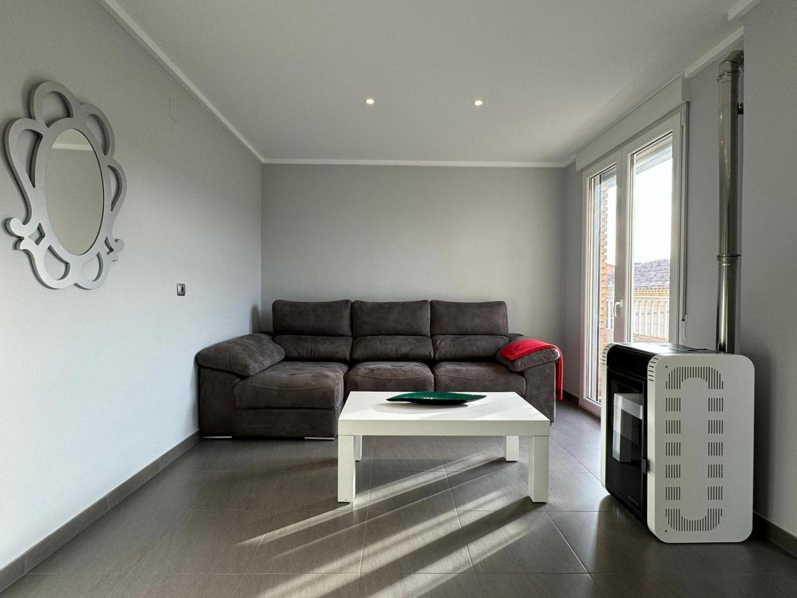 Apartamento Novo En Montealegre Amplio Y Comodo Montealegre del Castillo Ngoại thất bức ảnh